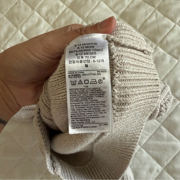 Baby Gap Cable Knit Sweater - Picture 6 of 6
